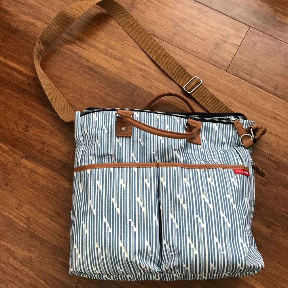 Skip Hop duo diaper bag